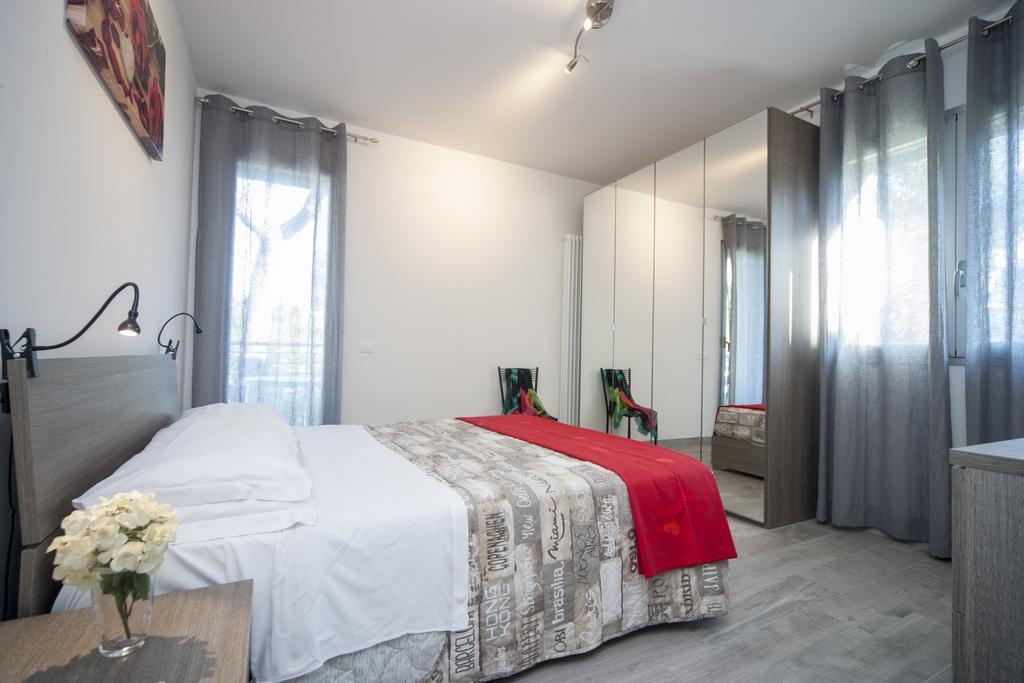 Appartamenti Residence Giardini Riccione Extérieur photo